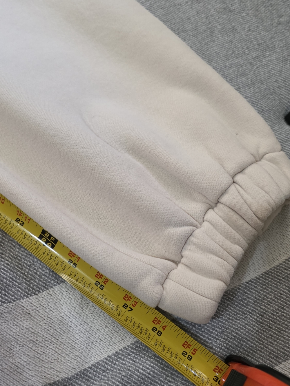 Comfrt Cream Relaxed-Fit Women's Jogger Pants Comfort - Picture 11 of 11